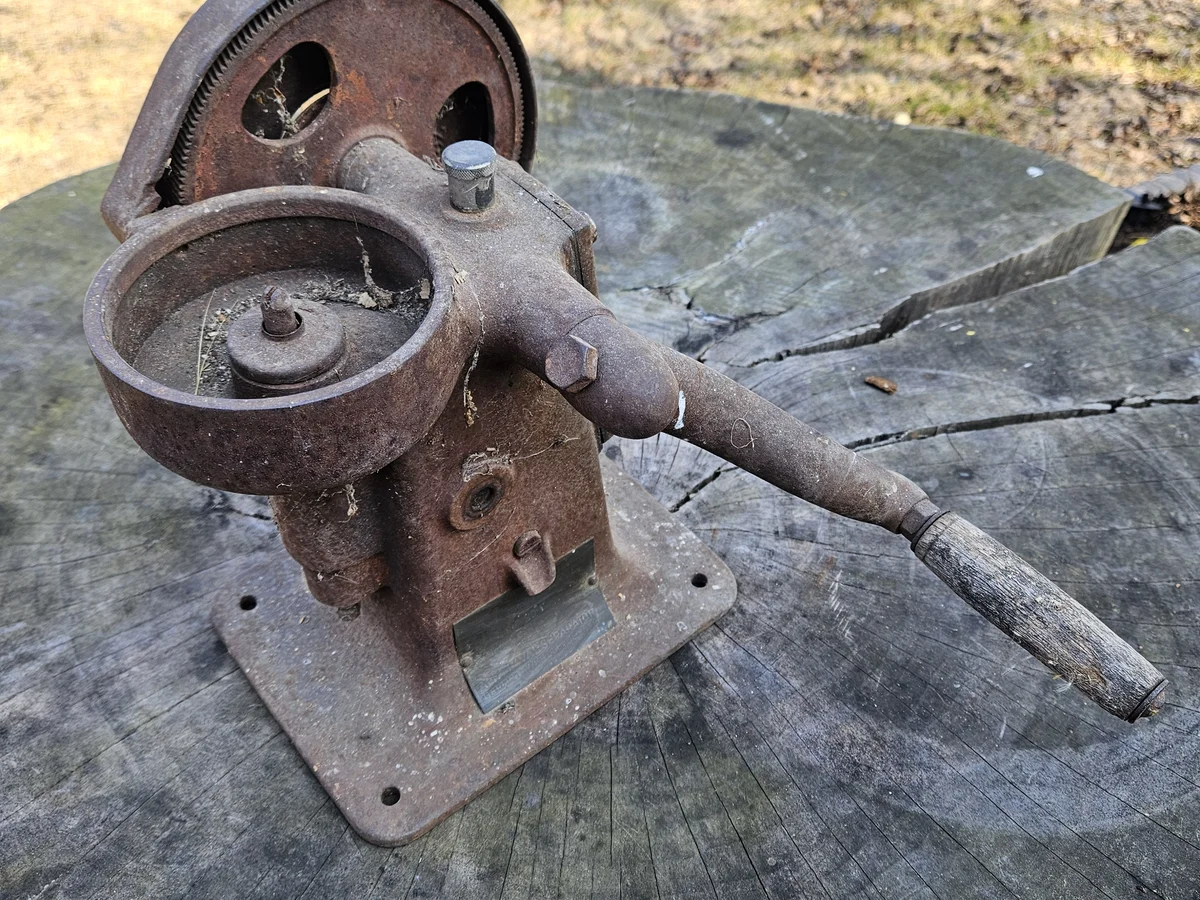 Oczyszczanie separatora odśrodkowego — czyszczenie laserowe