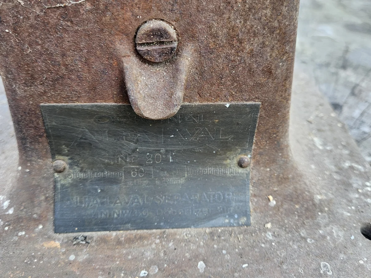 Oczyszczanie separatora odśrodkowego — czyszczenie laserowe