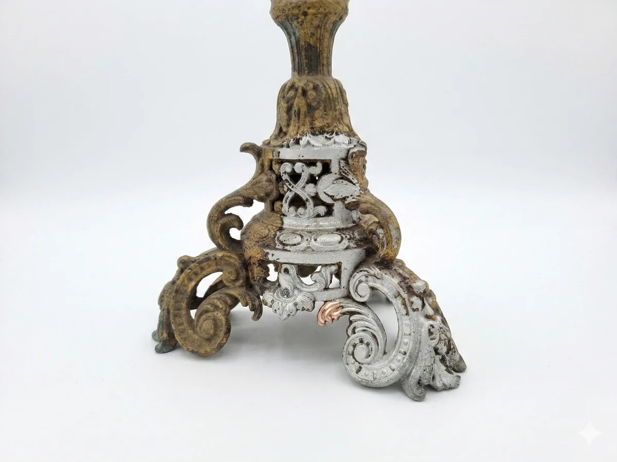 Przed czyszczeniem — Krucyfiks barokowy — renowacja podstawy